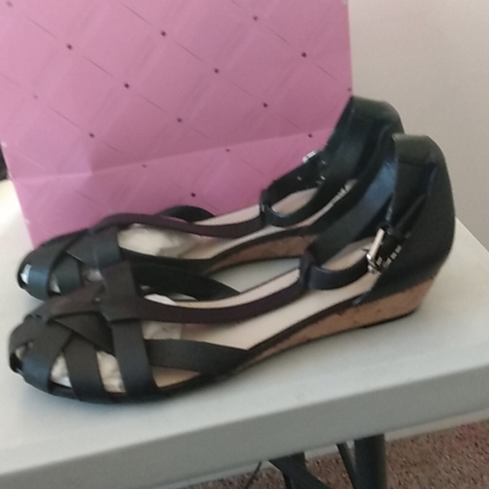 Issac Mizrahi Sandals